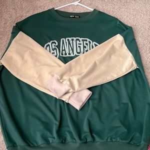 xs, soft, brand new, shein, sweatshirt